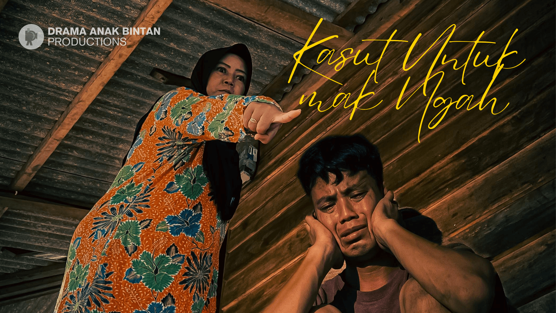 Kasut Untuk Mak Ngah