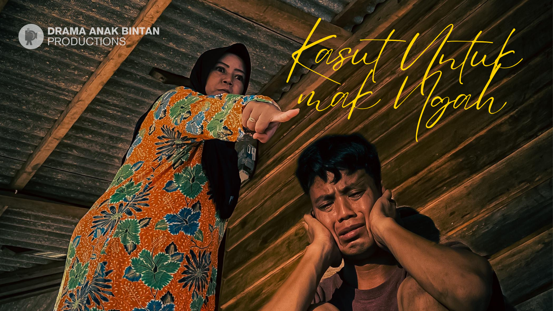 Kasut Untuk Mak Ngah